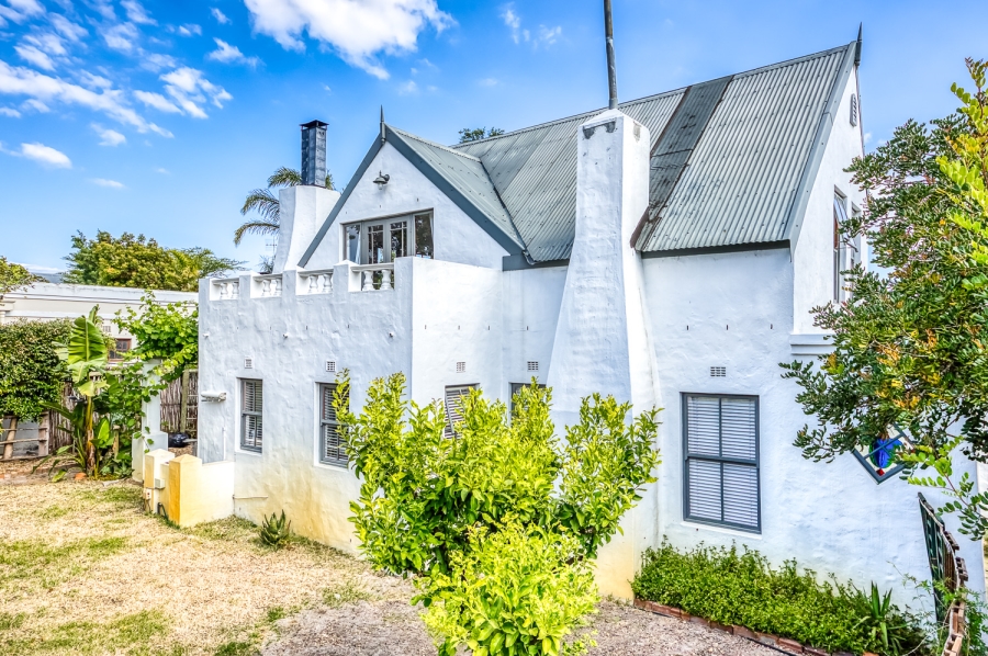 4 Bedroom Property for Sale in Zevendal Western Cape